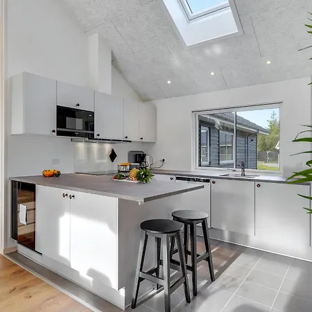 Lovely In With Sauna